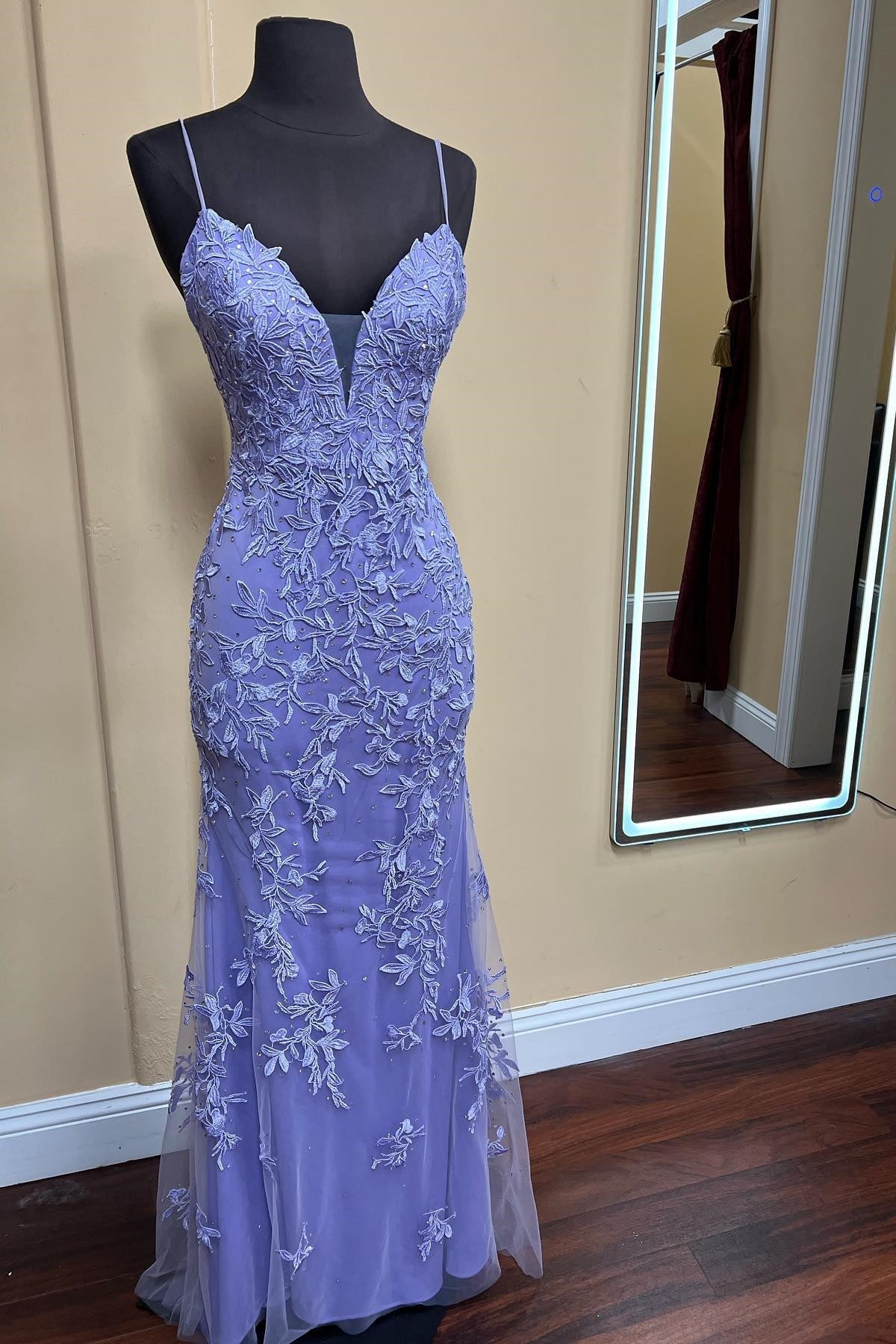 Spaghetti Straps Lilac Appliques Sheath Long Prom HZ0307